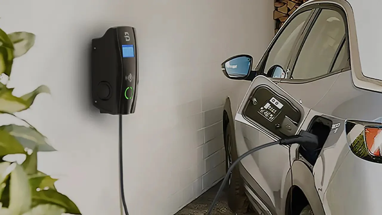 hotels with ev charging