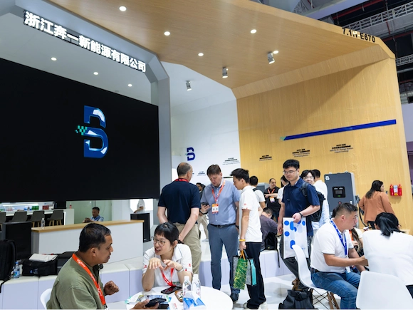 معرض EVB SNEC 2025