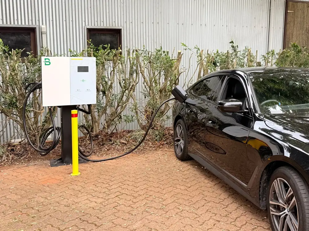 40kW/60kW Çift Şarj Cihazlı Duvara Monte DC Şarj Aleti BBDC-D Avustralya