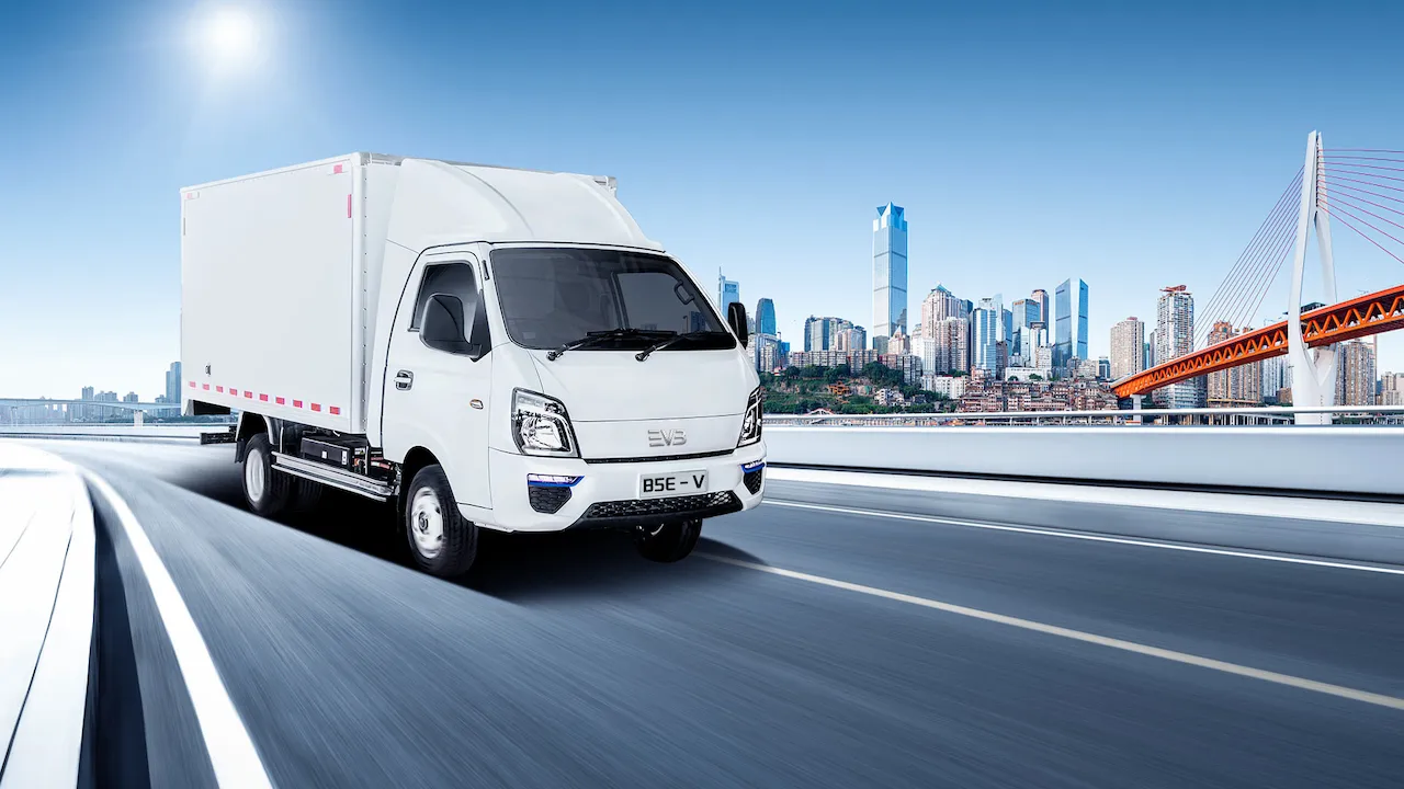 EVB elektrische minitruck B5E met vernieuwde aandrijflijn