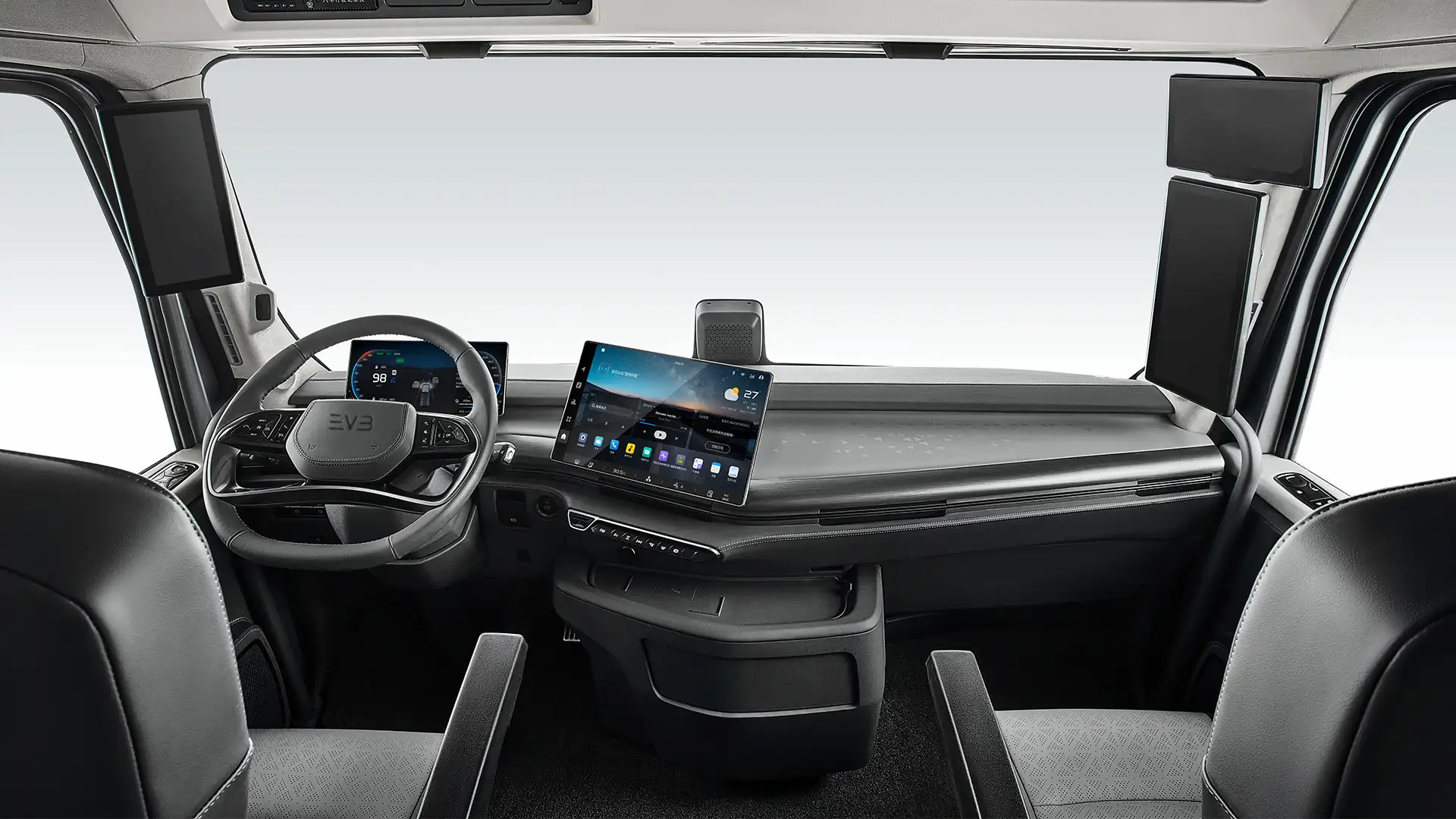 Camion tracteur électrique EVB Super B30 H, conçu pour le transport longue distance et le confort du conducteur